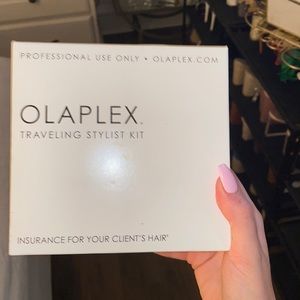 Olaplex Traveling Stylist Kit
